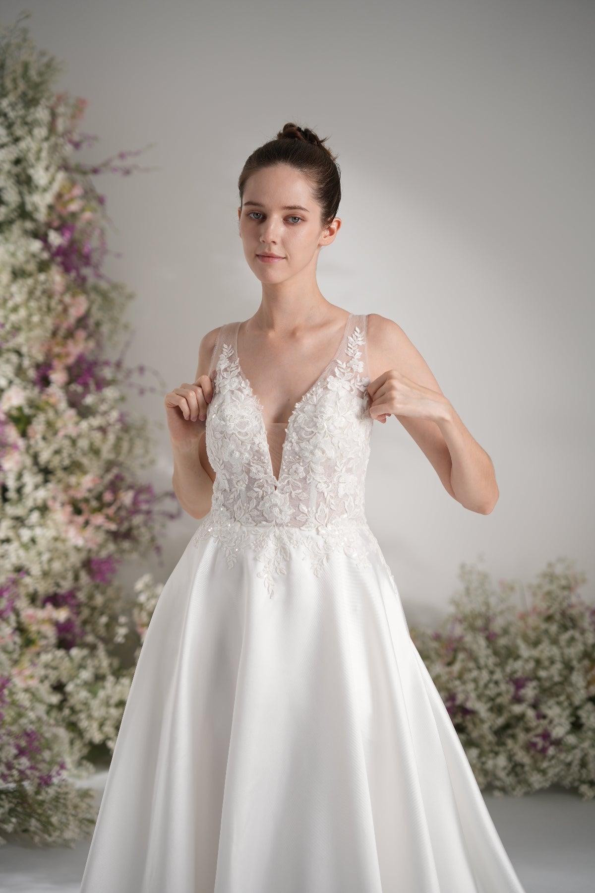 A-line V Neck Sleeveless Lace Satin Simple Wedding Dress With Court Train