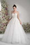 A-line Spaghetti Strap Sweetheart Sleeveless Lace Elegant Wedding Dress With Court Train
