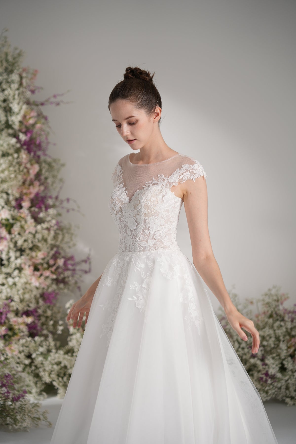 A-line Lllusion Neck Full Lace Luxury Mesh Wedding Dress With Court Tr Kexindaidd boutique store A-line Lllusion Neck Full Lace Luxury Mesh Wedding Dress With Court Tr Kexindaidd boutique store