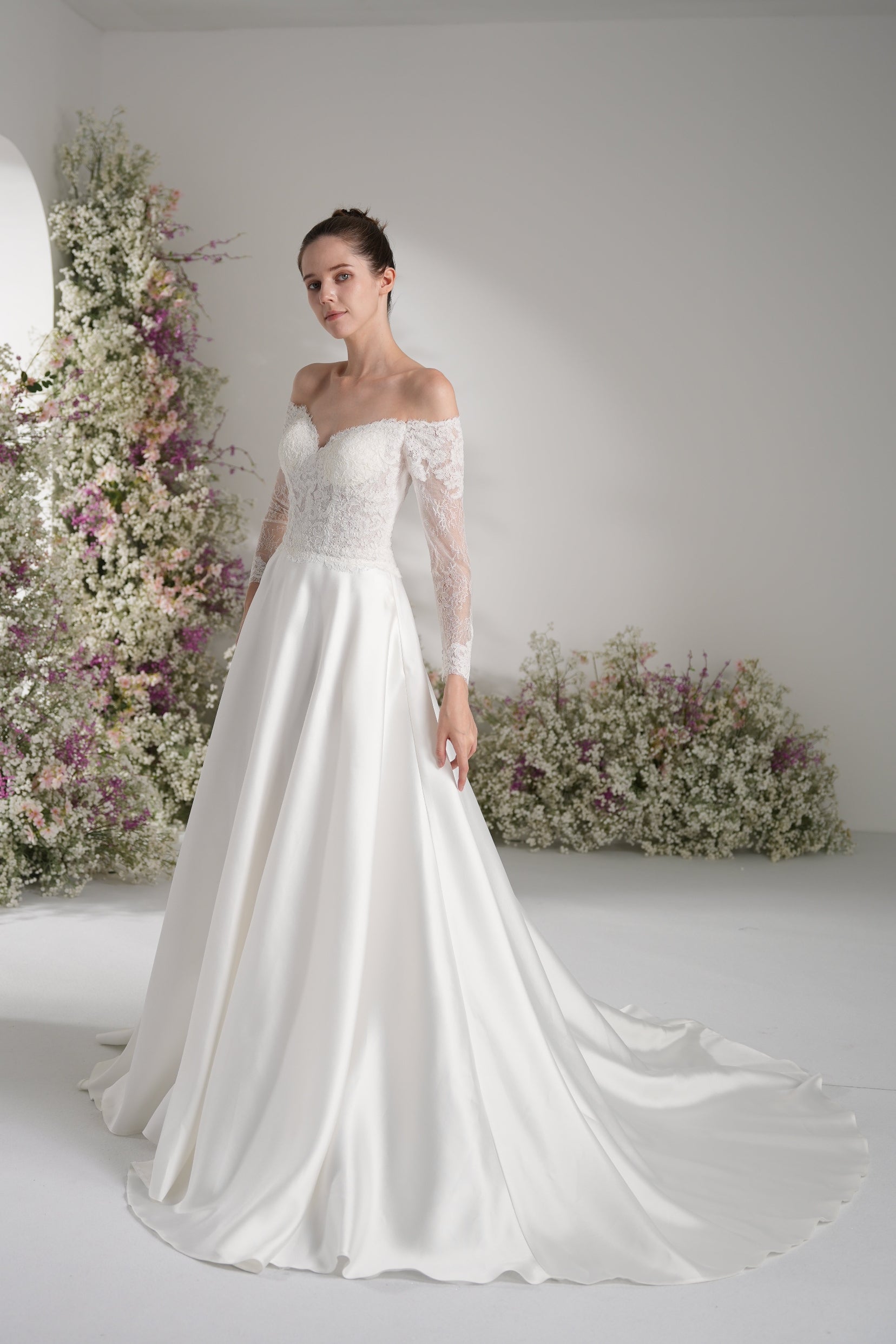 A-line Sweetheart Long Sleeve Lace Satin Elegant Wedding Dress With Court Train