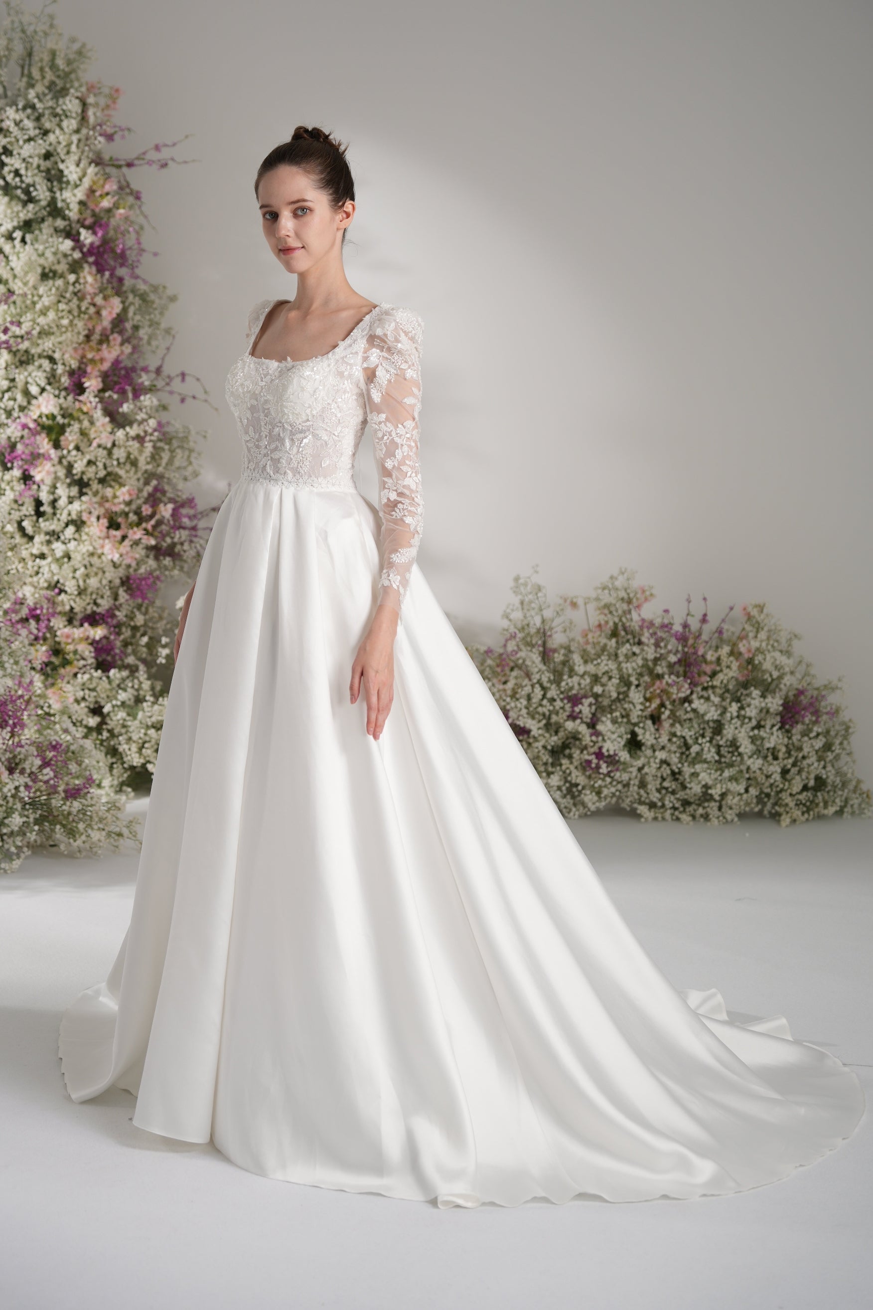 A-line Tank Top Long Sleeve Beading Lace Satin Elegant Wedding Dress With Court Train