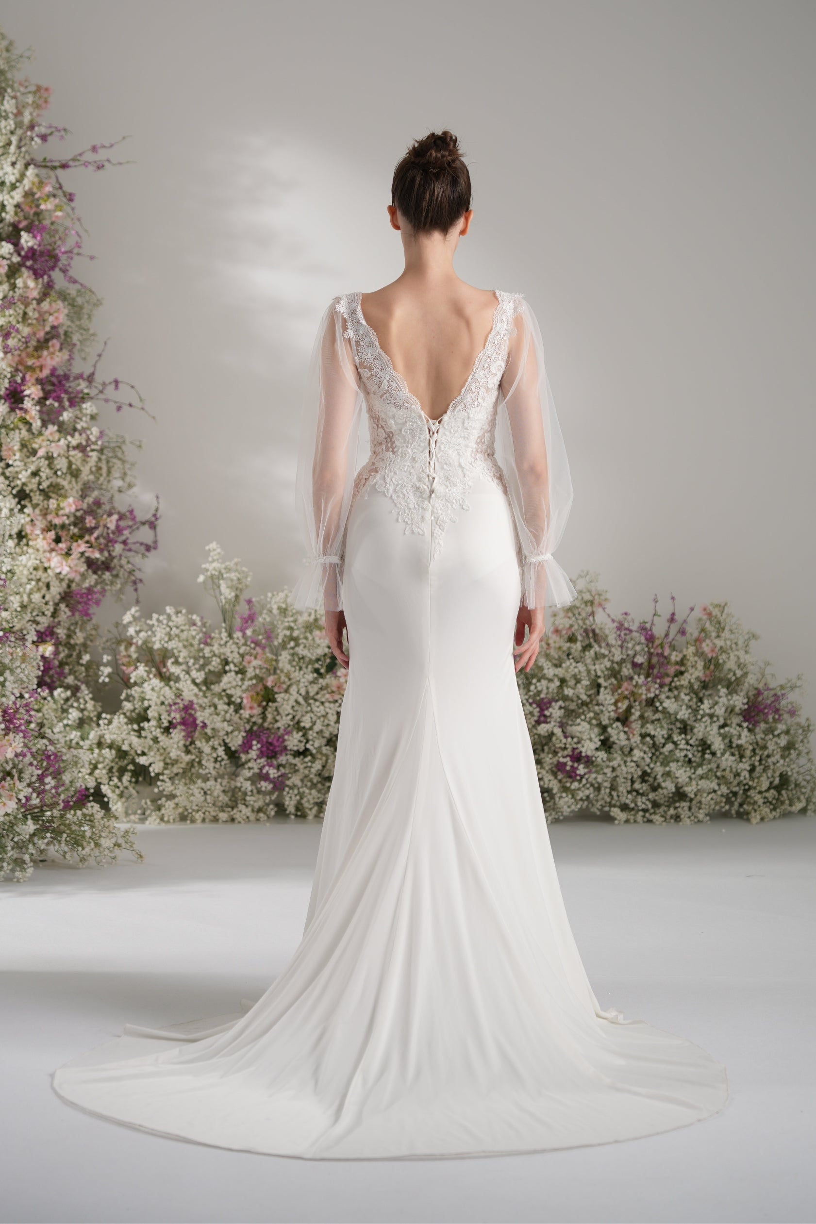 Trumpet/Mermaid Deep V Neck Long Sleeve Full Lace Sexy Bridal Wedding Dress with Court Train
