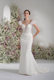 Trumpet/Mermaid Off-The-Shoulder Sleeveless Lace Applique Sexy Wedding Dress  With Court Train