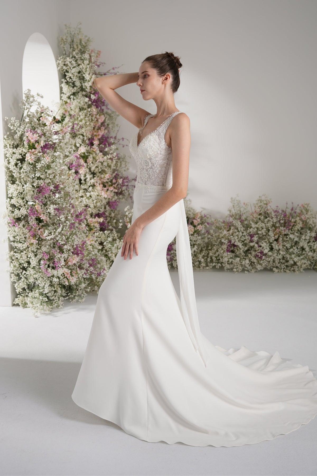 TrumpetMermaid Queen neckline Sleeveless Lace Beading Wedding Dress with Court Train