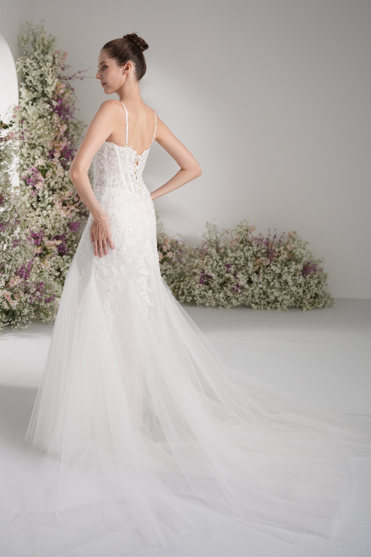 Trumpet/Mermaid Sweetheart Sleeveless Lace Applique Tull Sexy Wedding Dress With Court Train