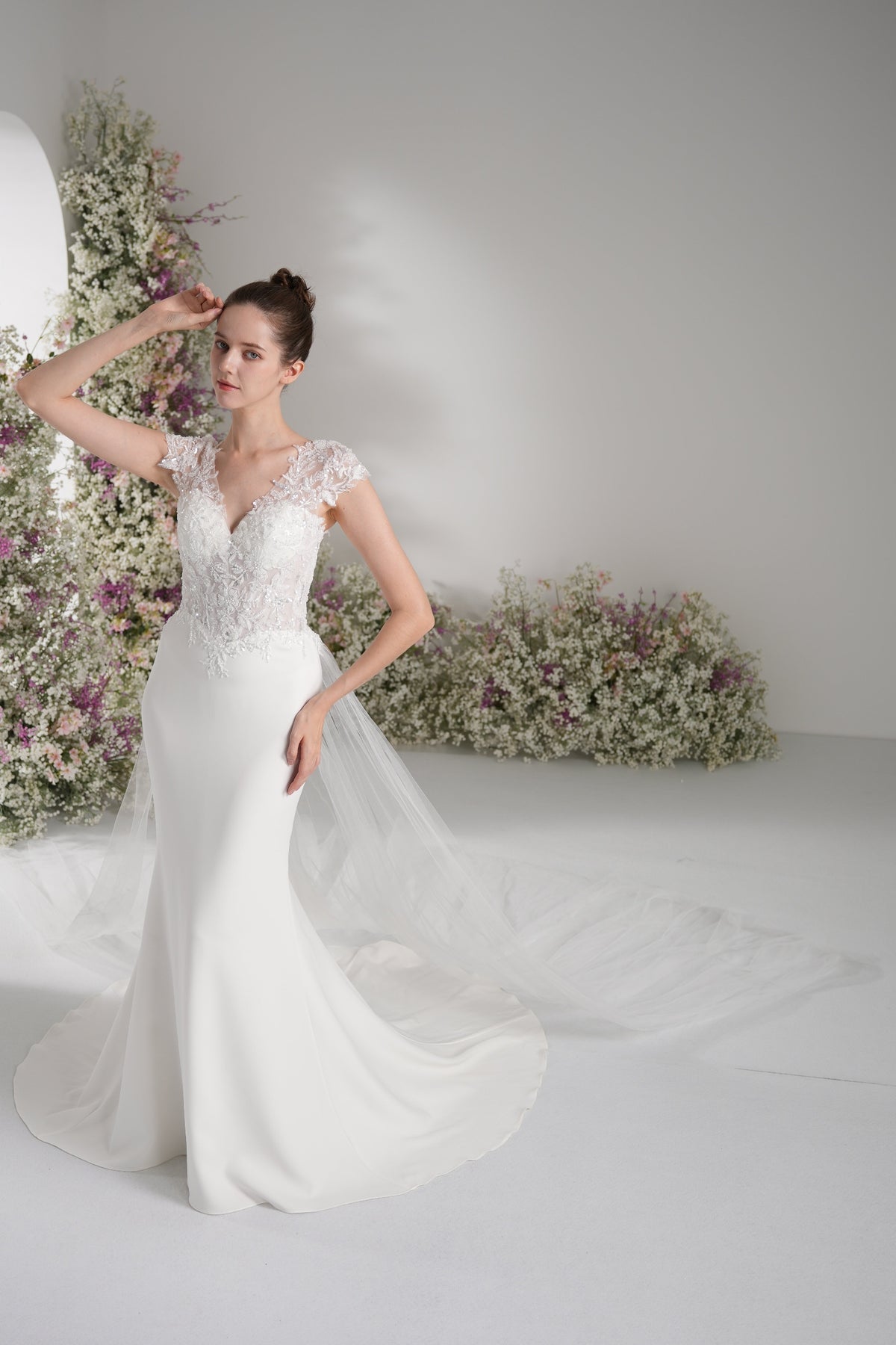 Trumpet/Mermaid V-neck sleeveless beading lace cape wedding dress  With Court Train